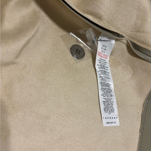 NWT TopShop Faux Leather Top - Picture 6 of 8